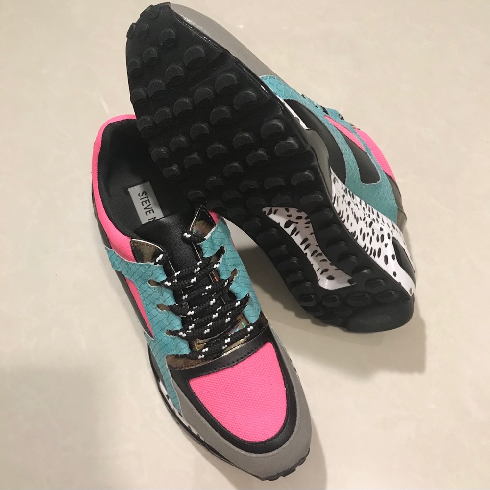 Steve Maddens Cliff Bright Multicolored Sneakers - Picture 6 of 9